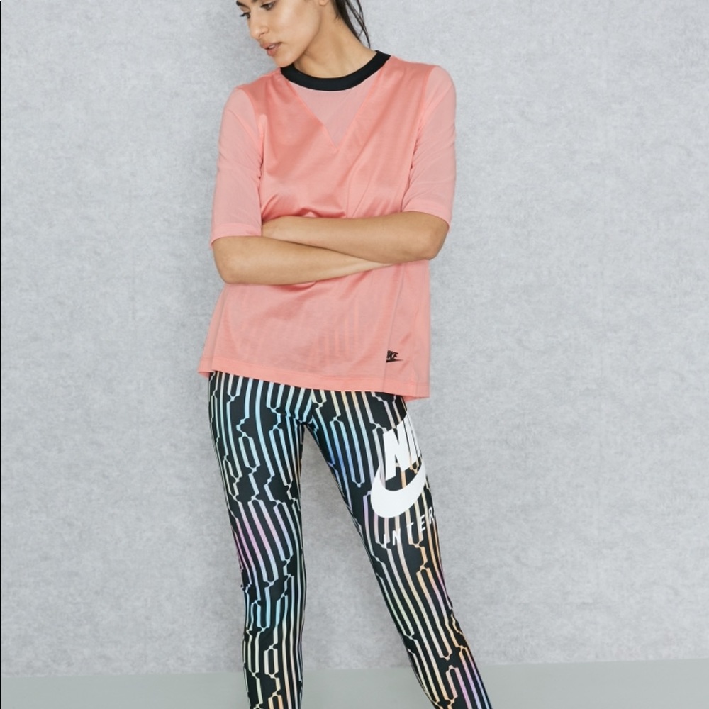 Nike Sportswear Shirt